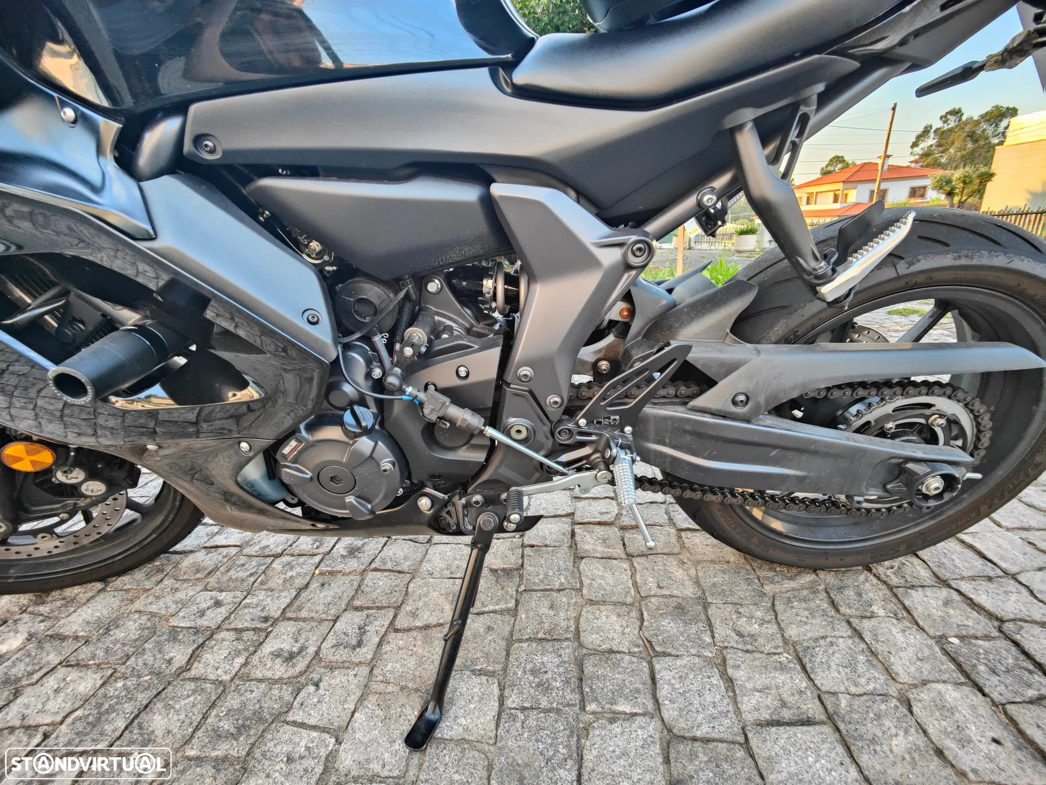 Yamaha YZF Full Power - 9