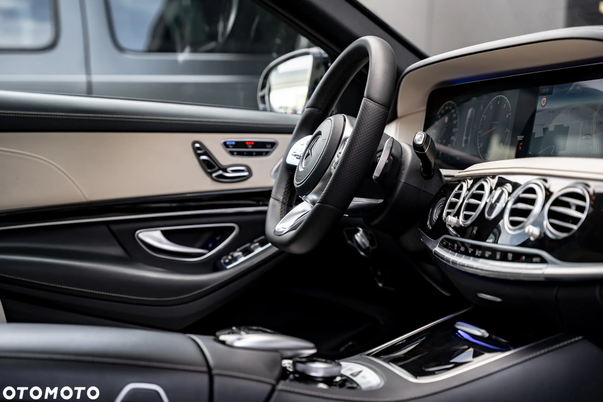 Mercedes-Benz Klasa S 450 4Matic L 9G-TRONIC - 39