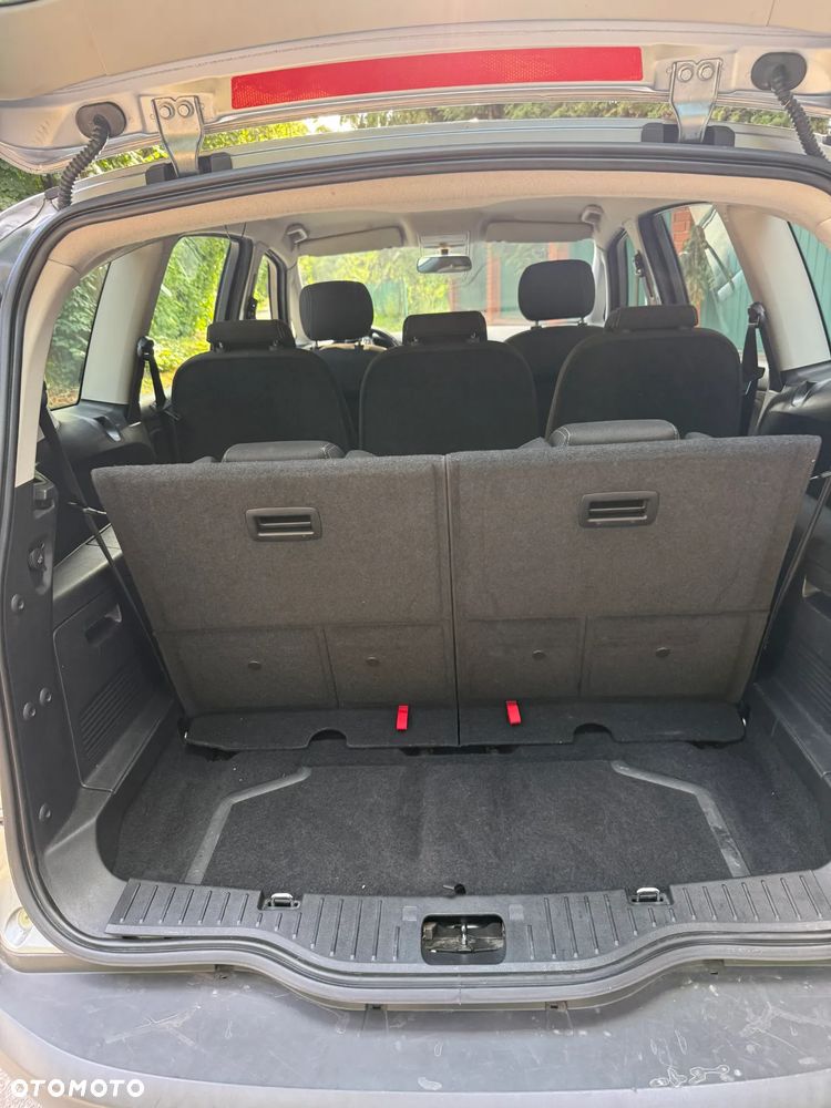 Ford S-Max 2.0 Viva Trend - 16