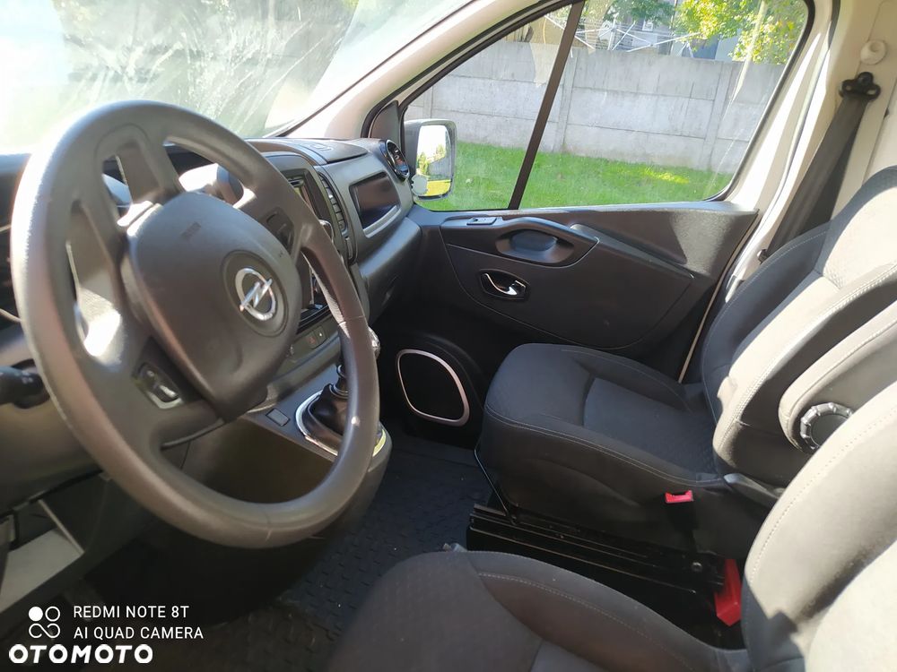 Opel Vivaro - 5