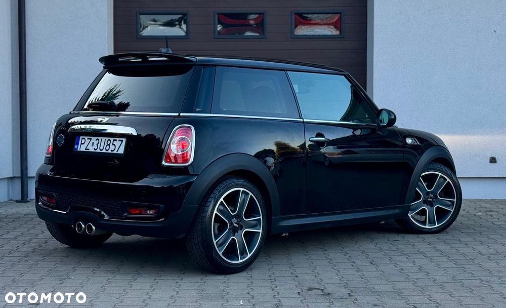 MINI Cooper SD Highgate - 3