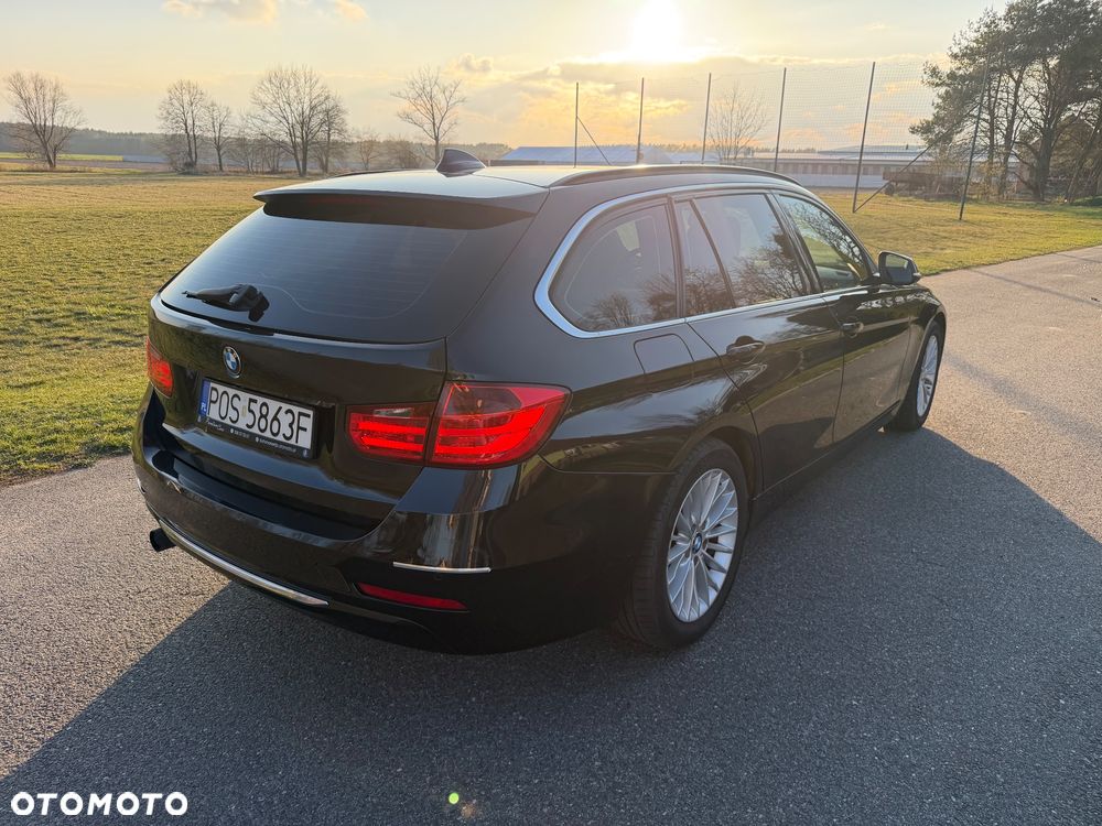 BMW Seria 3 318d Luxury Line - 4