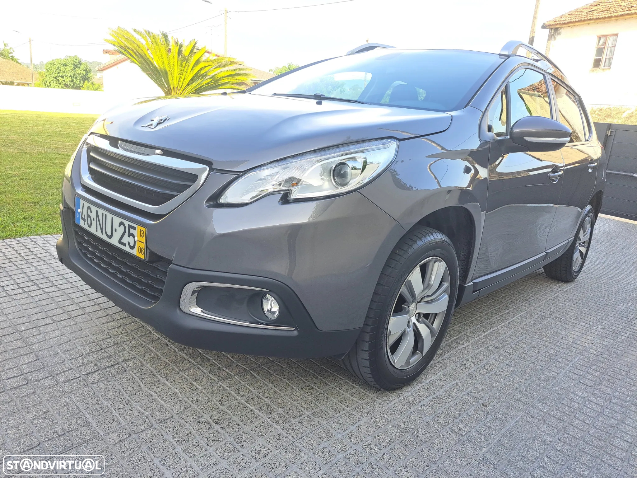 Peugeot 2008 1.2 PureTech Style - 11