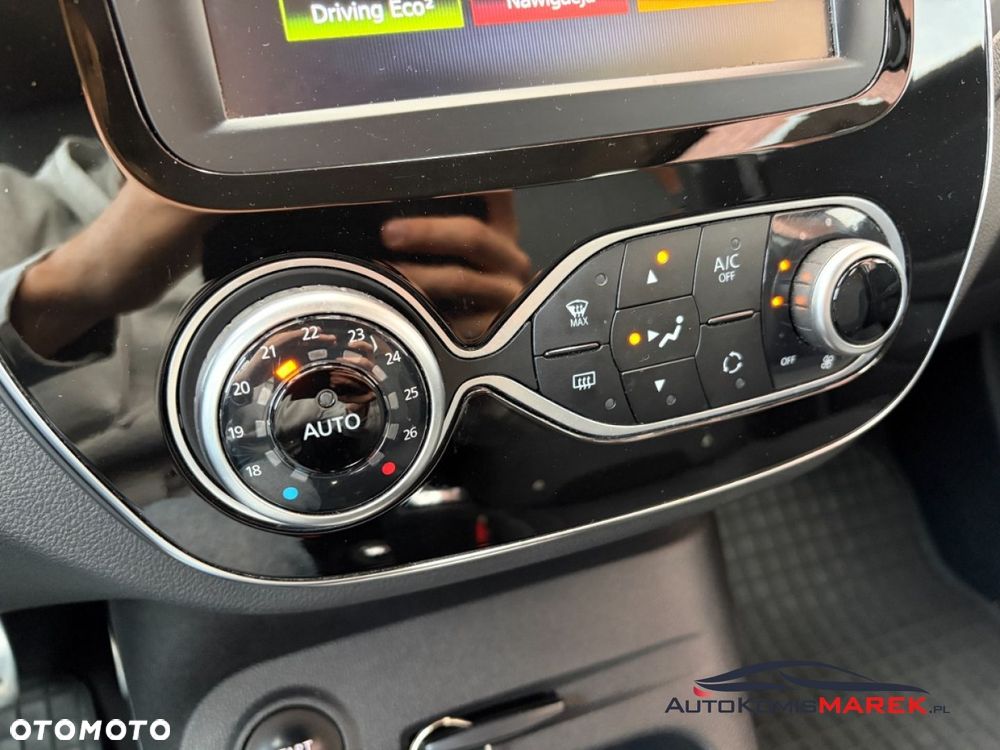 Renault Captur - 19