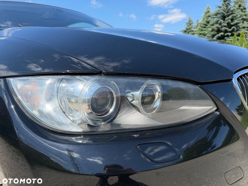 BMW Seria 3 325i Edition Exclusive - 28