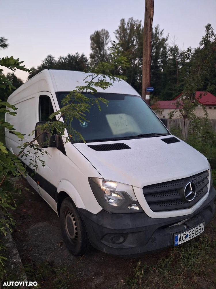 Mercedes-Benz Sprinter - 13