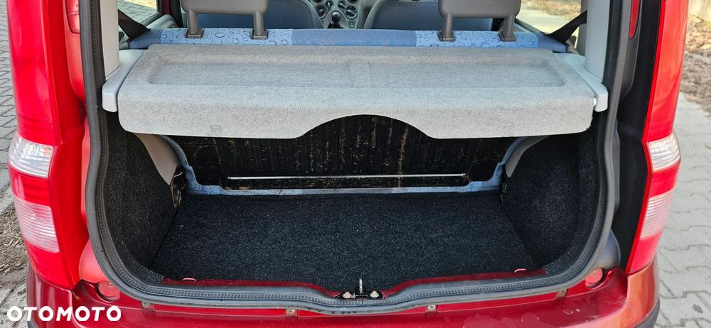 Fiat Panda 1.1 Active dla kobiet - 19