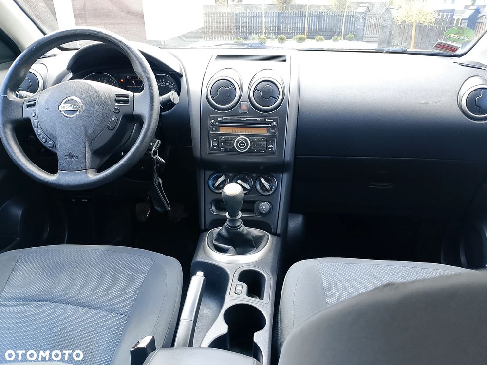 Nissan Qashqai - 13