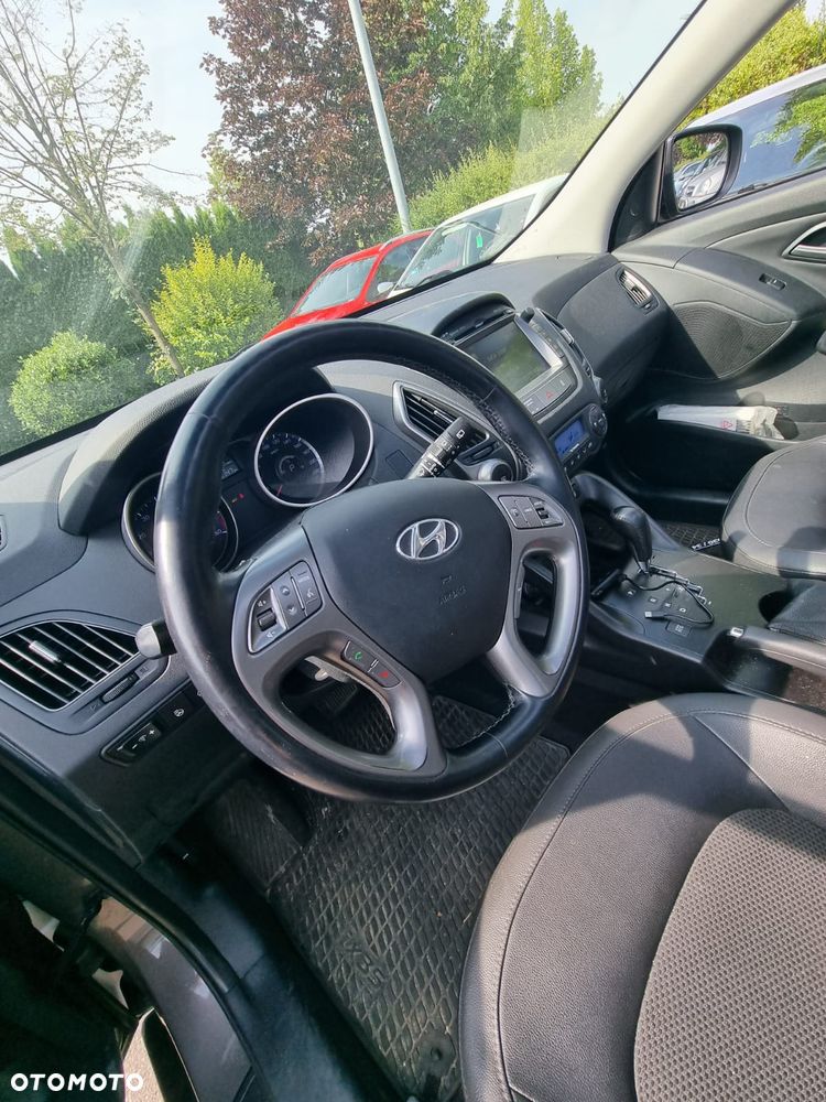Hyundai ix35 2.0 2WD Automatik Trend - 10