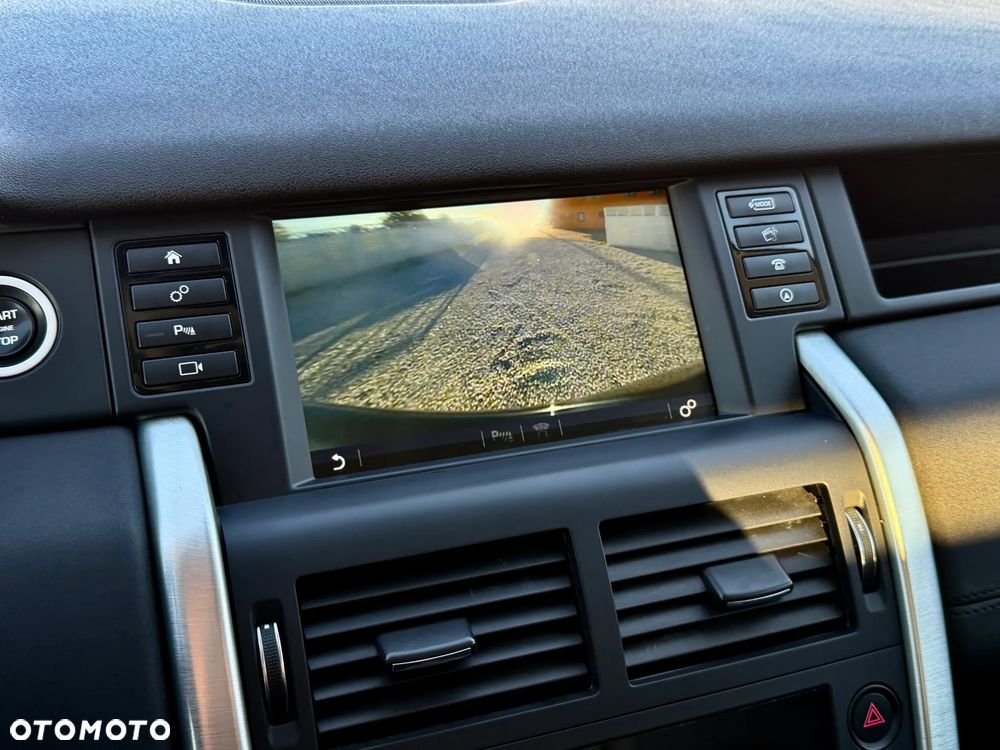 Land Rover Discovery Sport 2.0 Si4 SE - 14