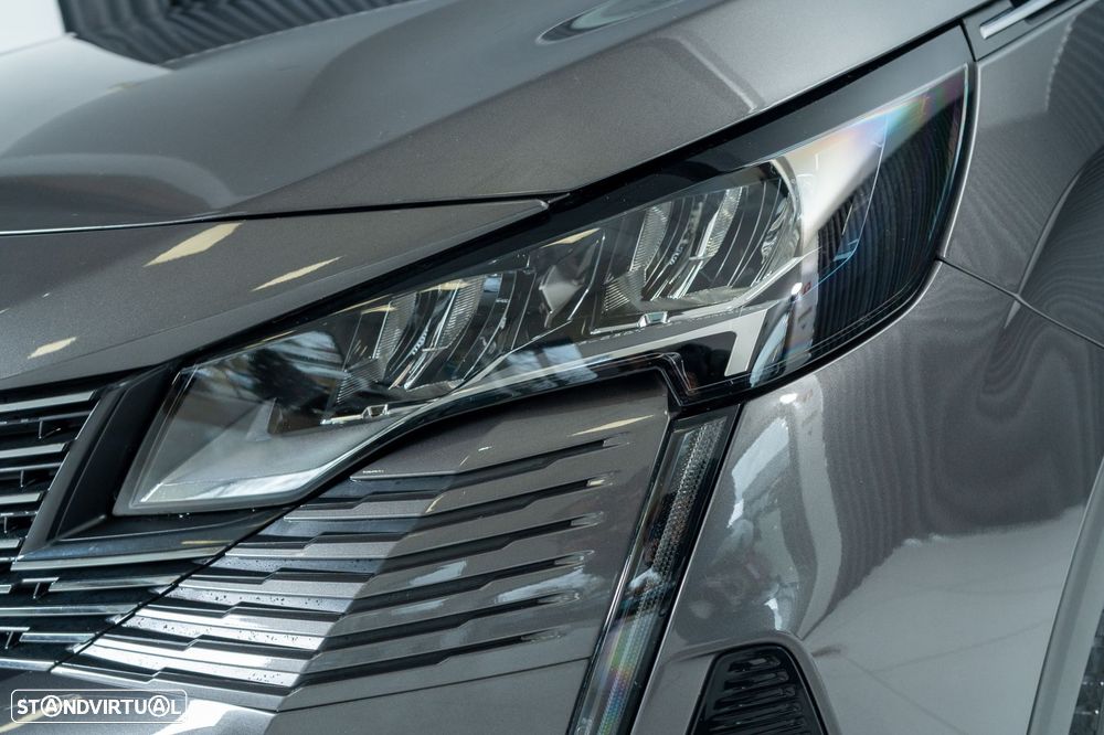 Peugeot 5008 1.2 PureTech Allure EAT8 - 32