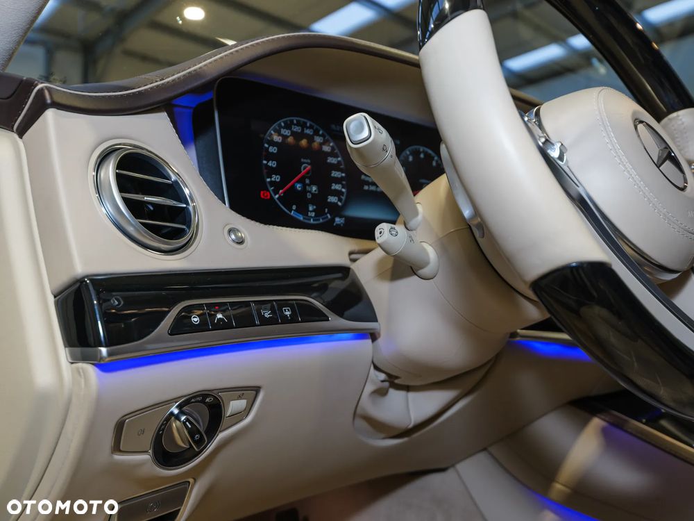 Mercedes-Benz Maybach Klasa S 560 4-Matic - 34