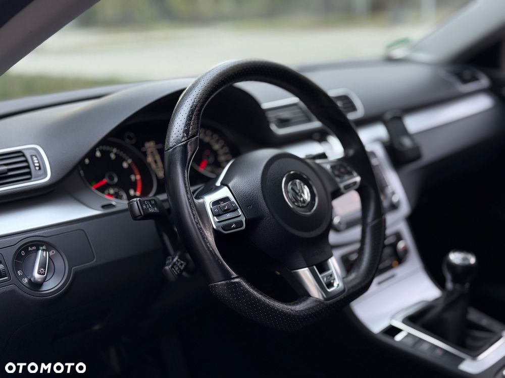 Volkswagen CC - 6