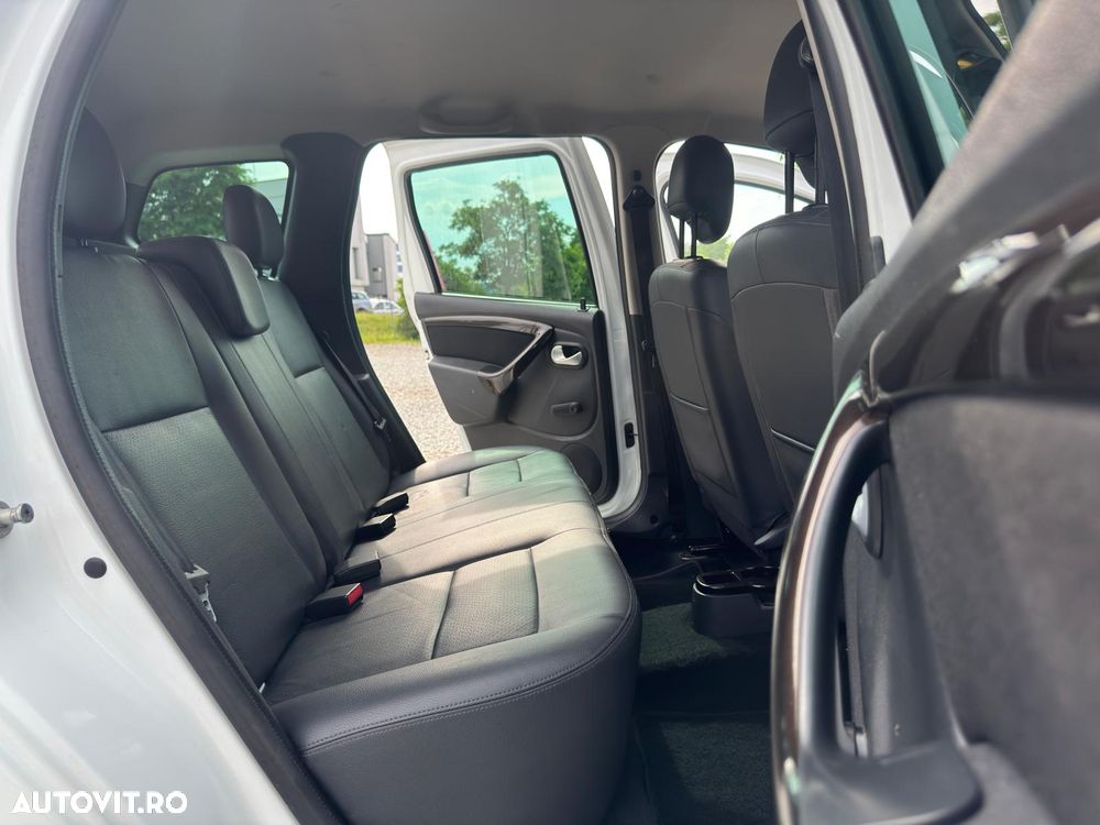 Dacia Duster 1.6 16V 105 4x4 Laureate - 27