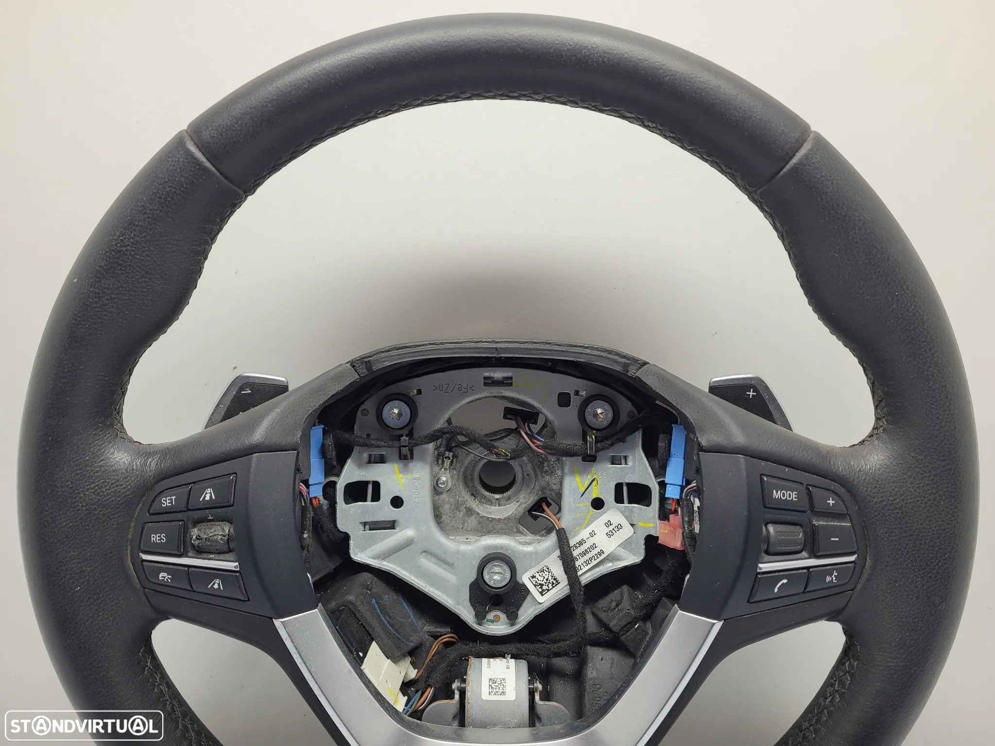 Volante BMW X3/X4 [F25/F26] (2013-2019) c/ patilhas - 3