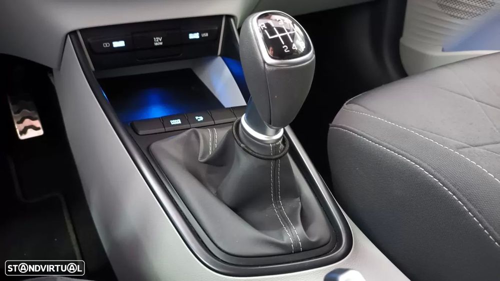 Hyundai Bayon 1.0 T-GDI Premium - 41