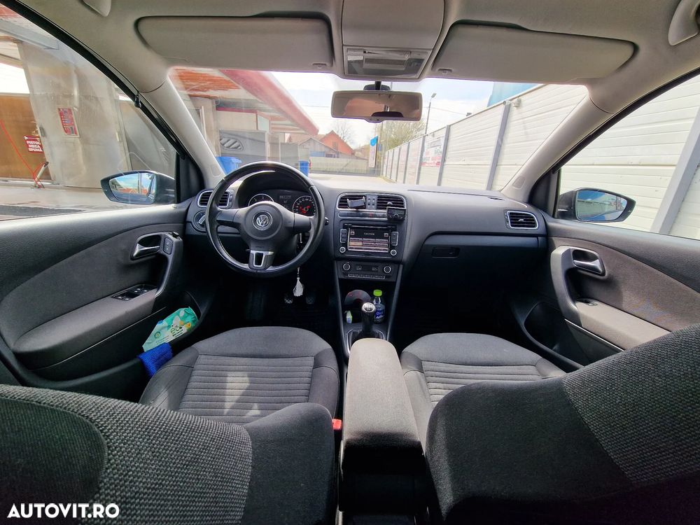 Volkswagen Polo - 10