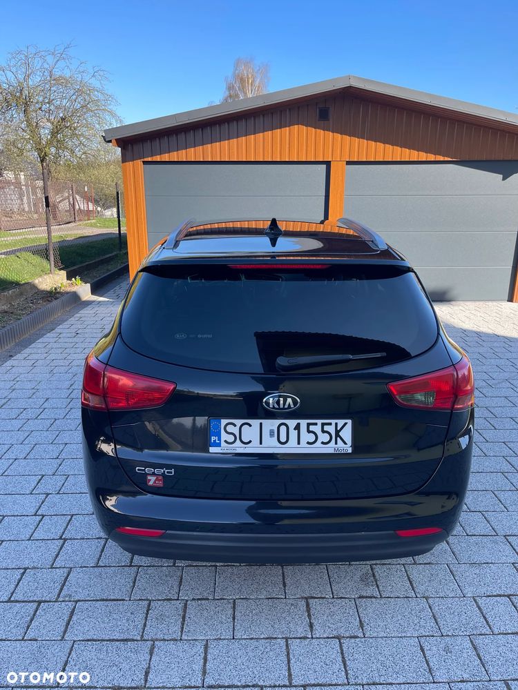 Kia Ceed 1.6 GDI Smart Plus - 5
