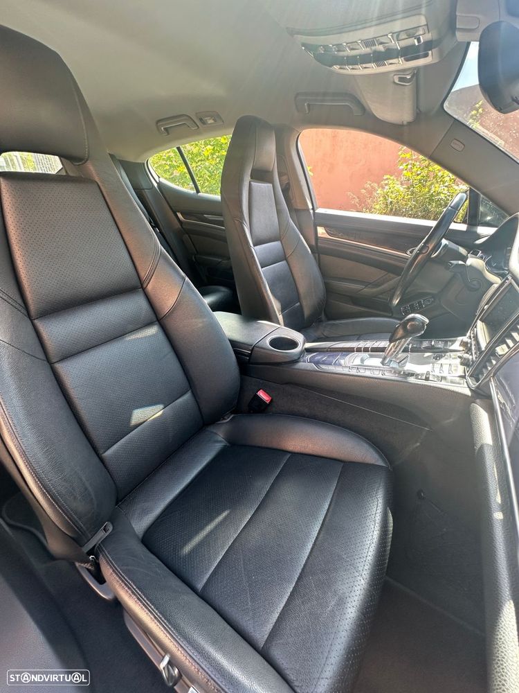 Porsche Panamera Platinum Edition - 21