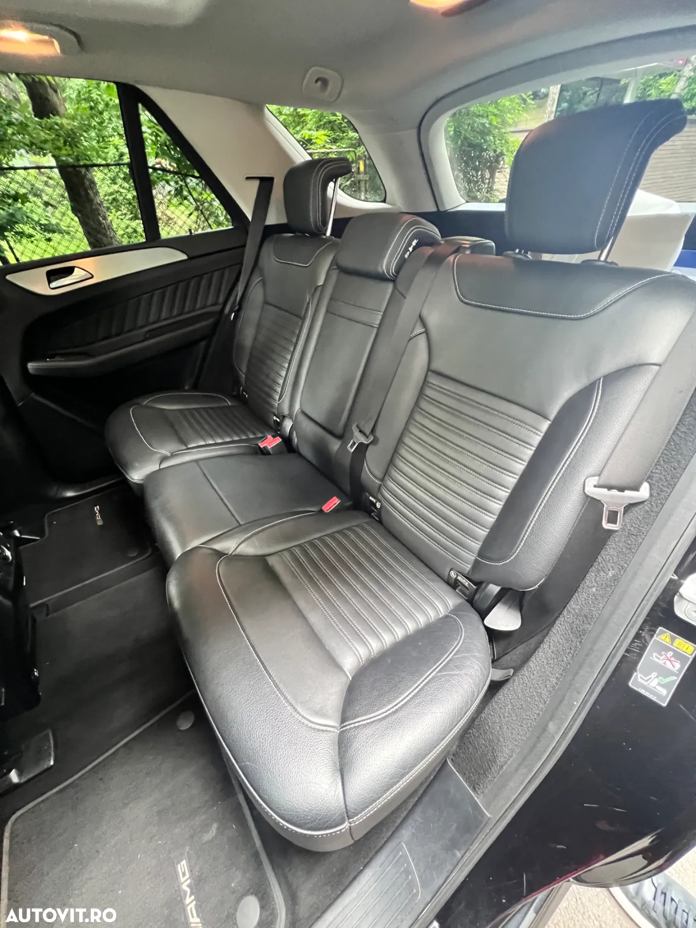 Mercedes-Benz GLE 250 d 4MATIC - 32