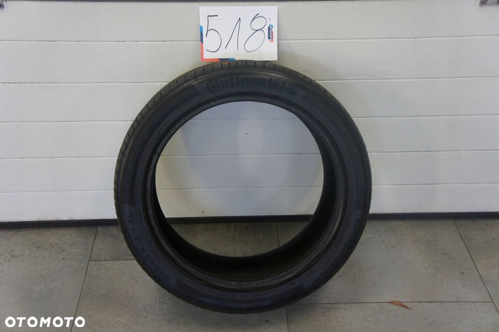NR 518 Opona Letnia 245/45/19 Continental Bieżnik ok. 3,29mm - 1