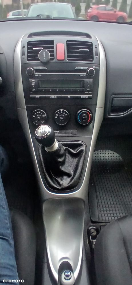 Toyota Auris - 8