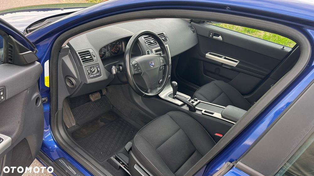 Volvo V50 T5 Momentum - 10