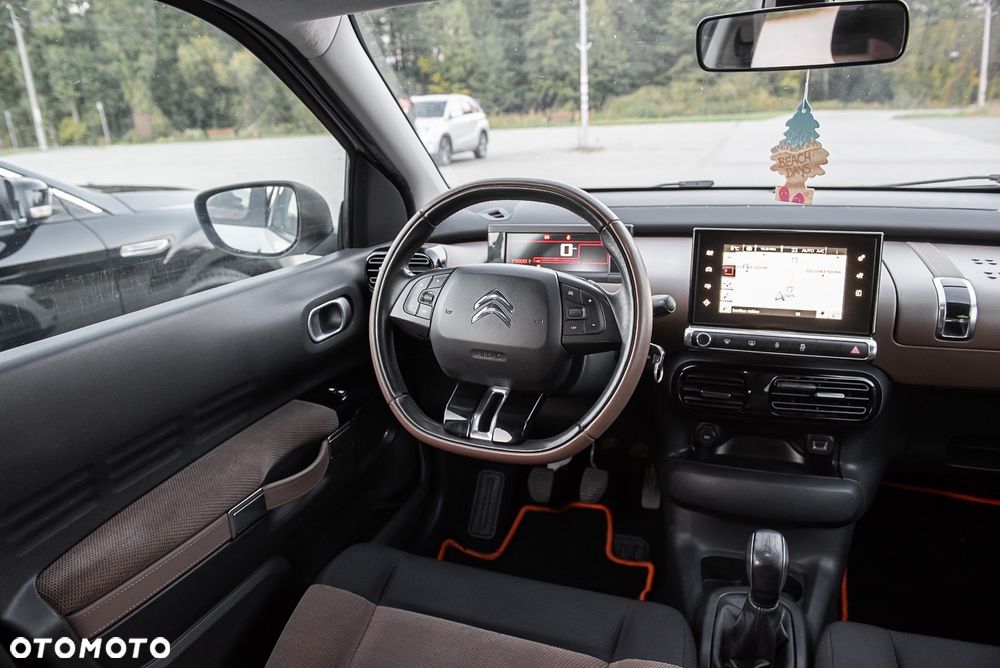 Citroën C4 Cactus 1.2 PureTech Shine S&S - 15