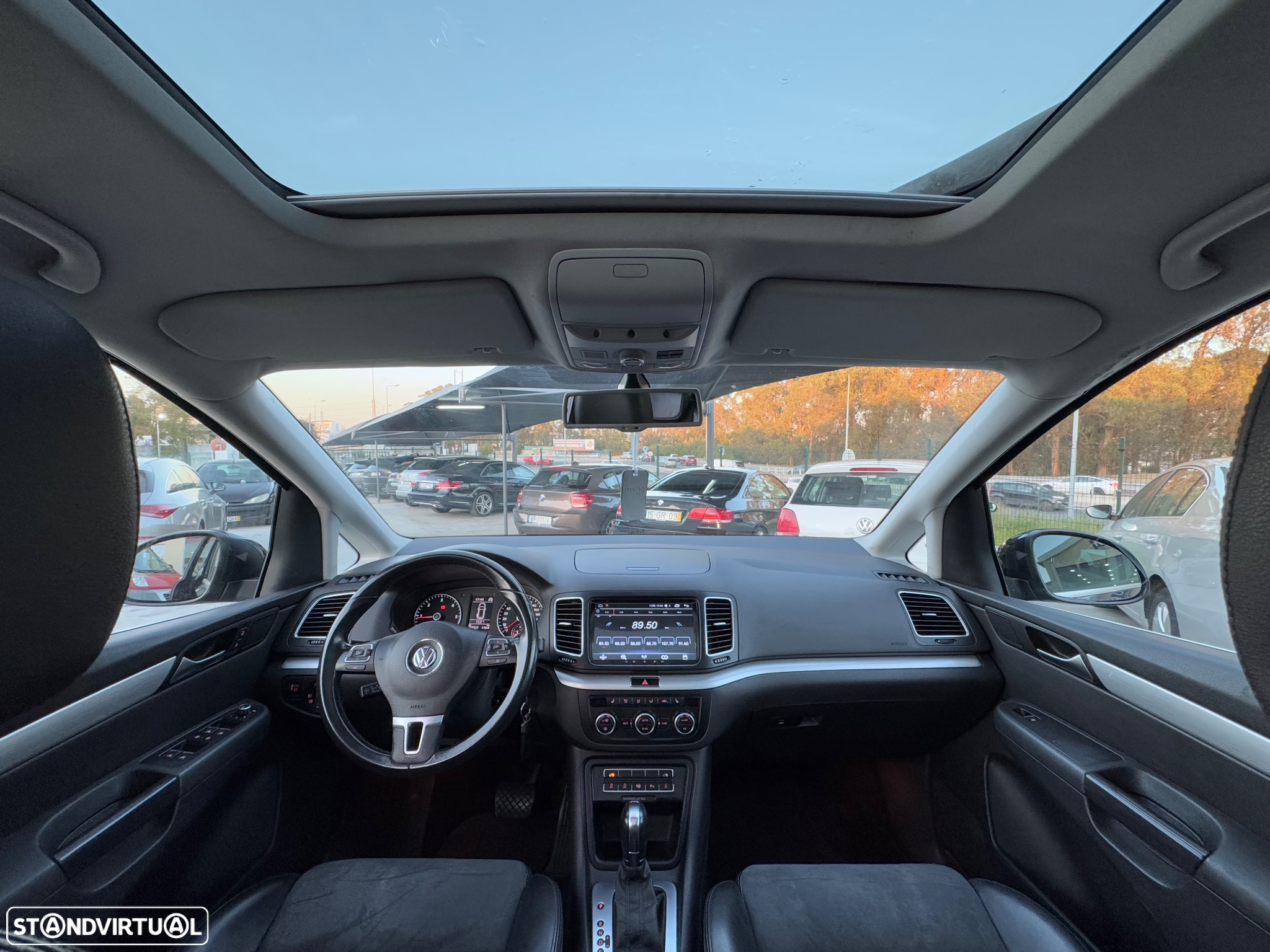 VW Sharan 2.0 TDI DSG Highline - 9