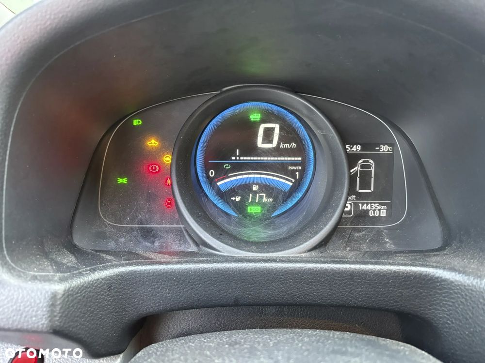Nissan e-NV200 - 15