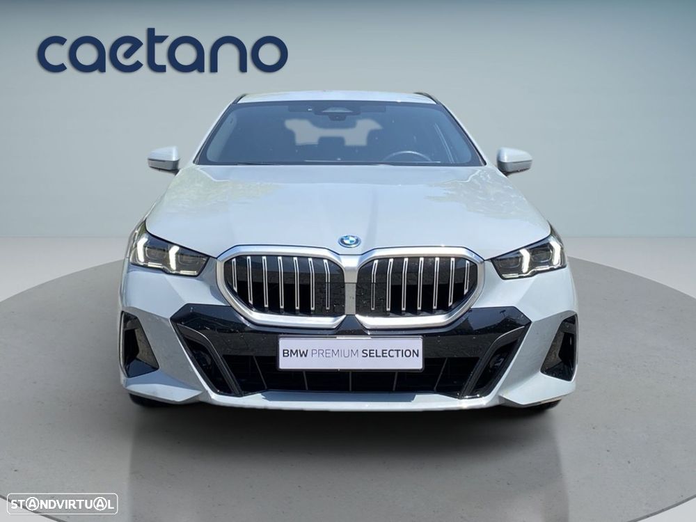 BMW 530 e Pack Desportivo M — fotografia 27