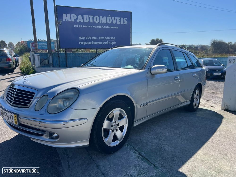 Mercedes-Benz E 220 CDi Avantgarde - 12