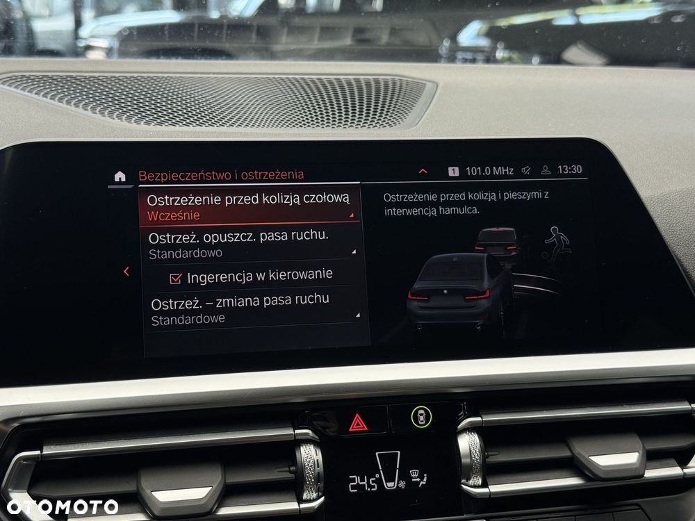 BMW Seria 3 318i - 35