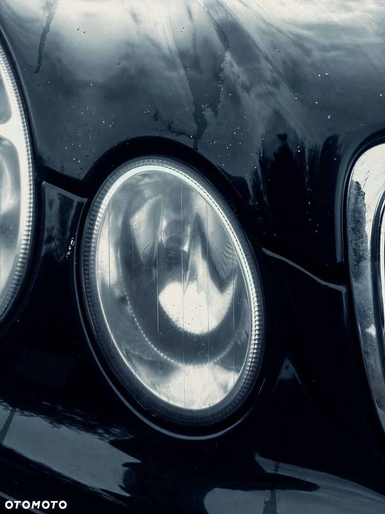 Mercedes-Benz Klasa E - 12
