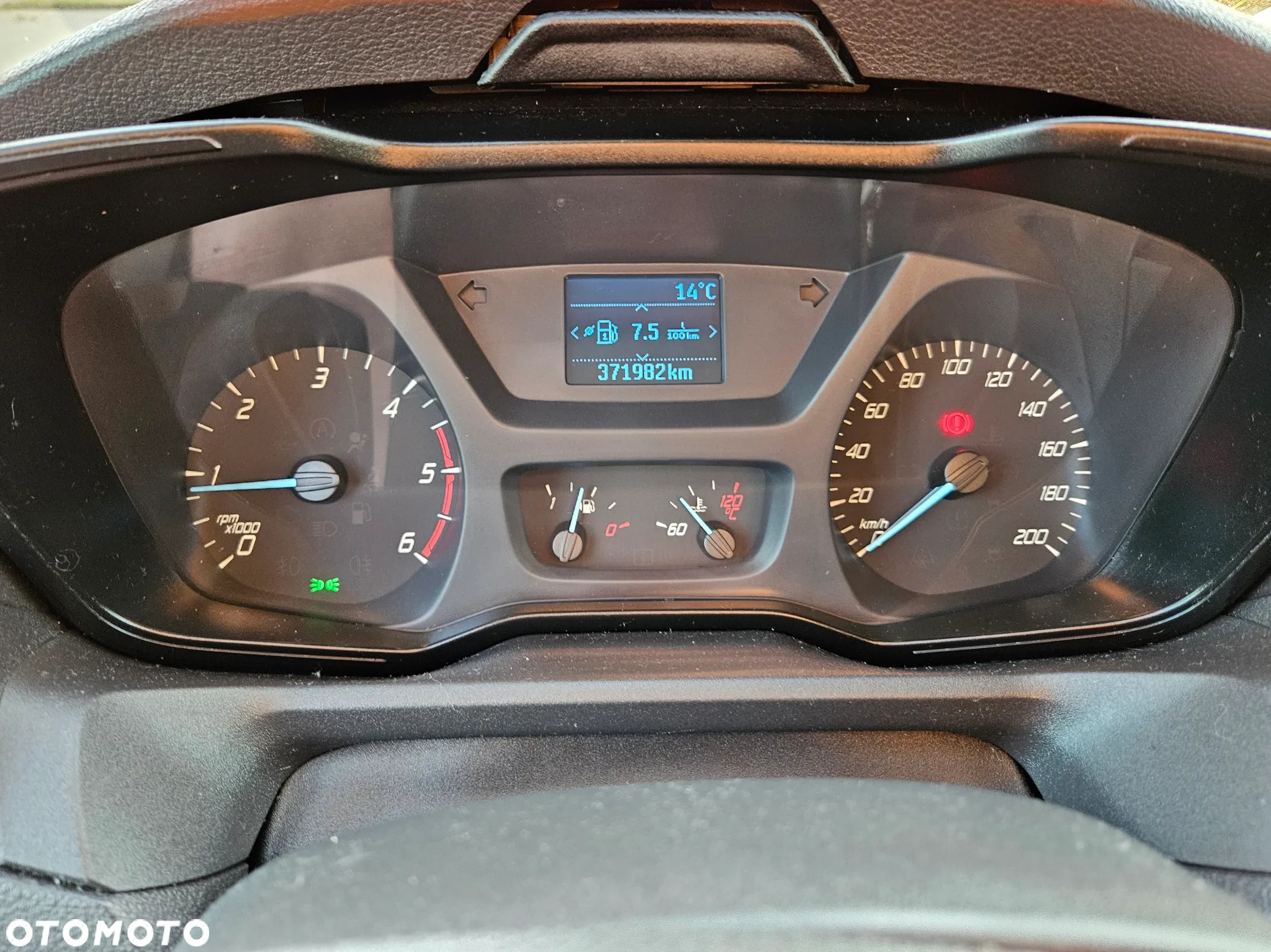 Ford Transit - 16