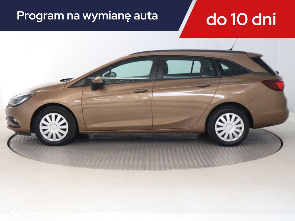 Opel Astra - 4