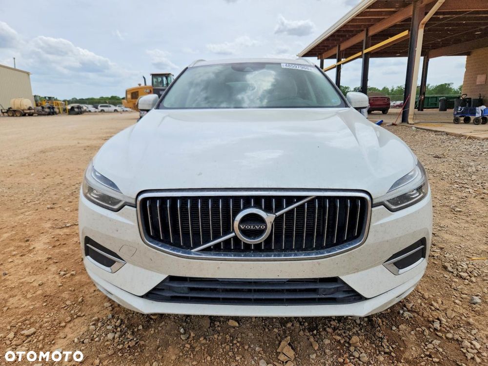 Volvo XC 60 T5 AWD Geartronic Momentum - 5