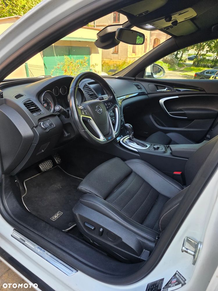Opel Insignia 2.8 T V6 OPC - 8