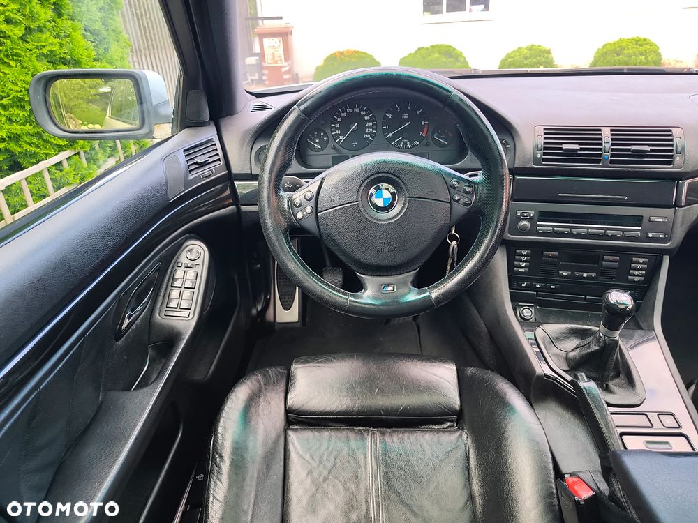BMW Seria 5 - 19