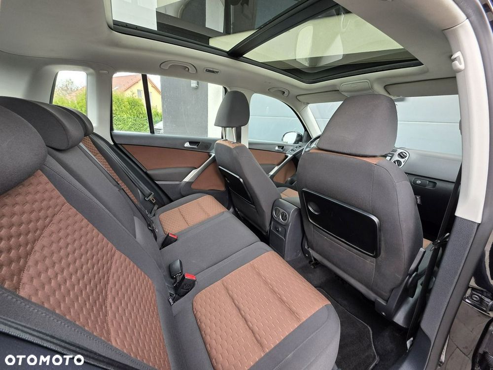 Volkswagen Tiguan - 10