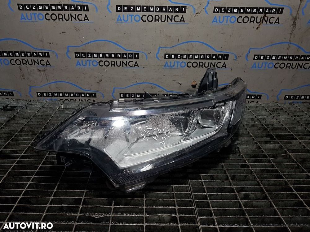 Far Stanga Mitsubishi Outlander III Facelift 2015 - 2018 SUV 4 Usi (810) Xenon - 1