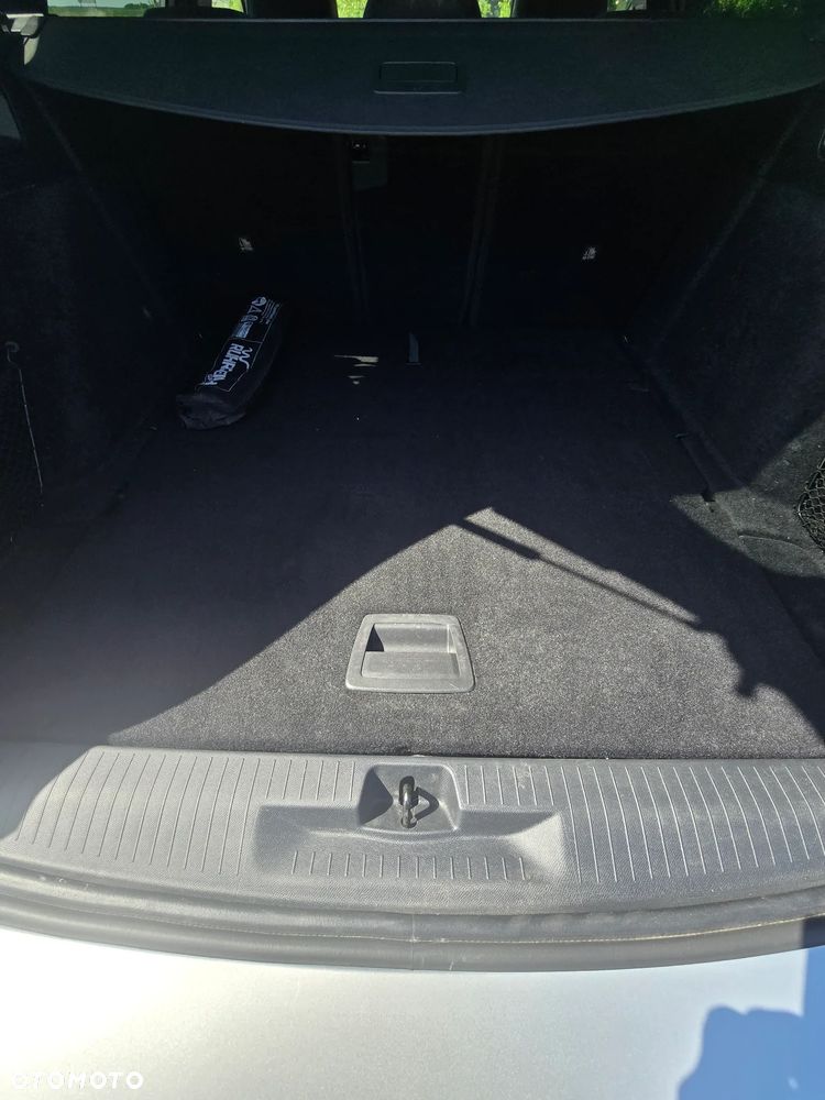 Opel Astra 1.5 D Automatik Elegance - 26