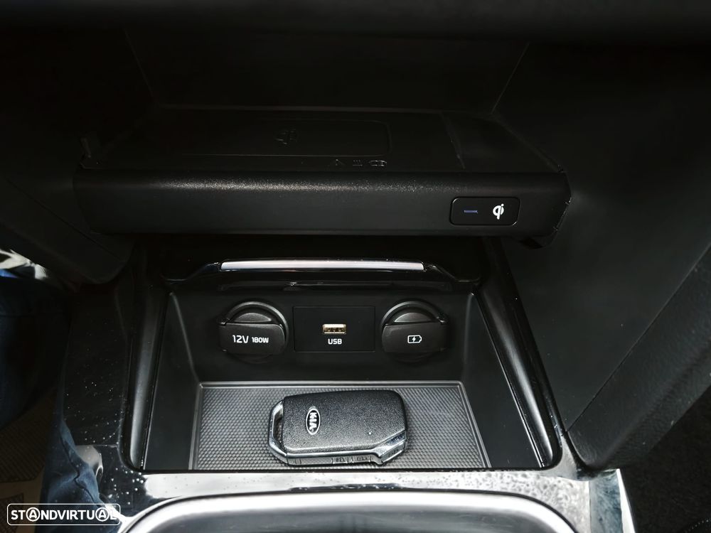 Kia XCeed 1.6 CRDi MHEV Tech - 22