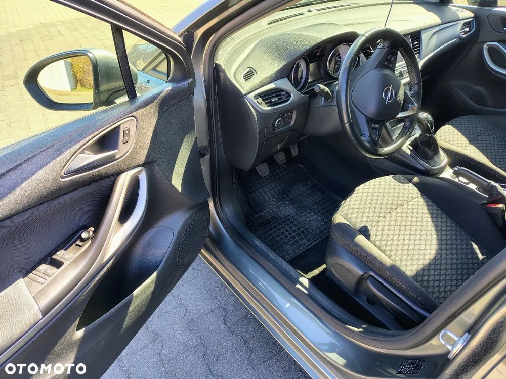 Opel Astra 1.2 T Edition S&S - 11