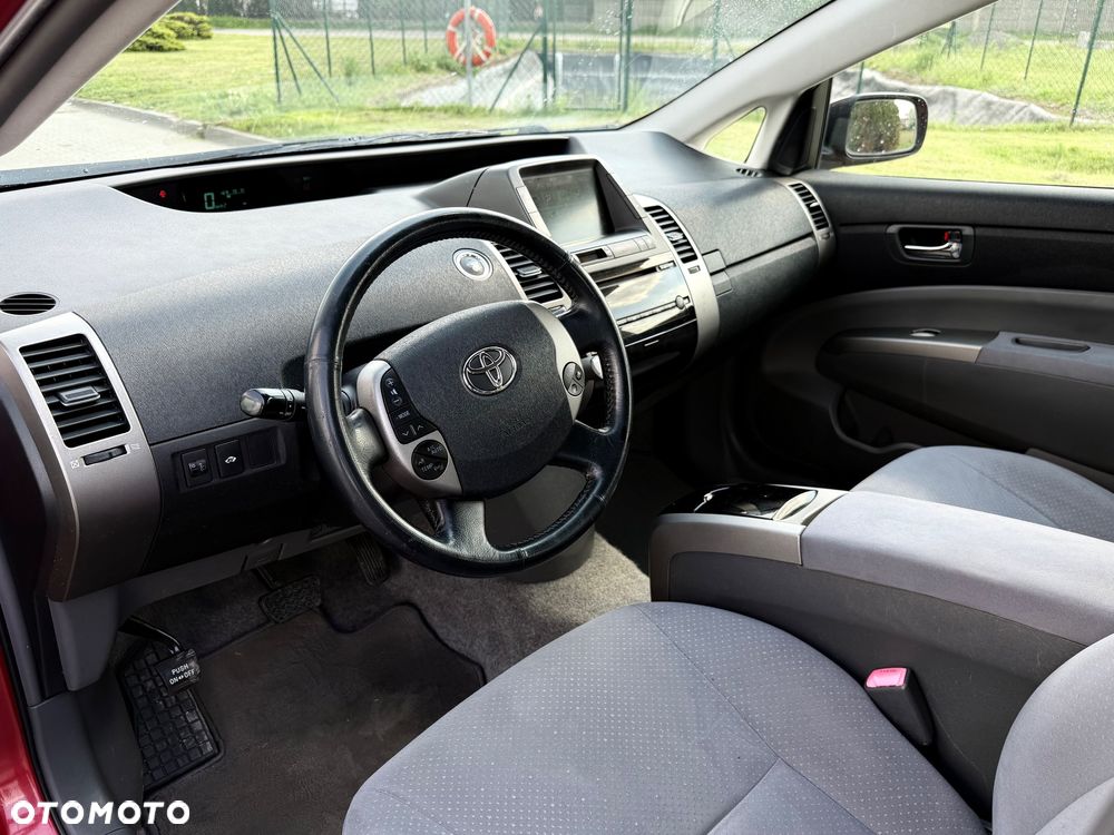 Toyota Prius 1.5 VVT-i Sol - 10