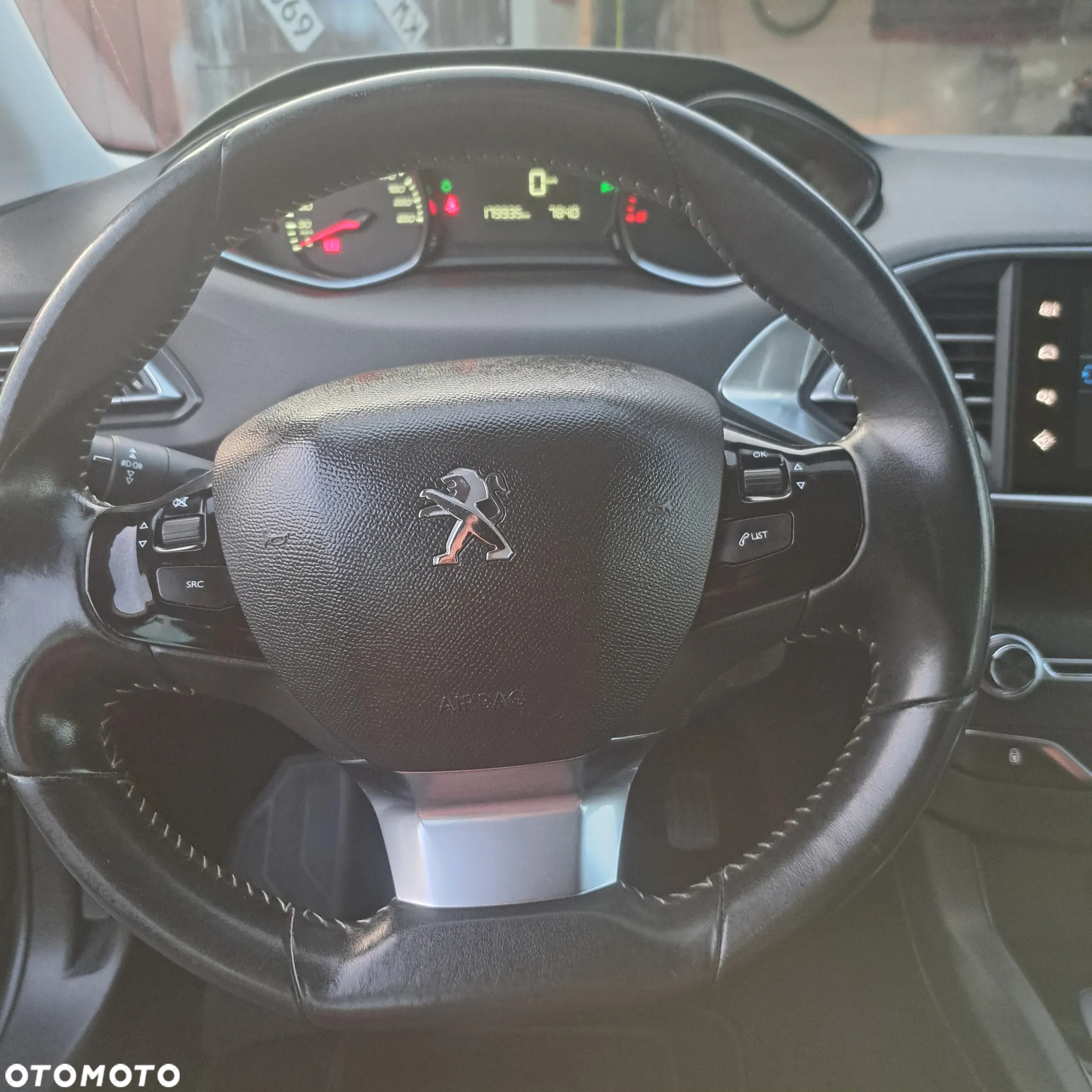 Peugeot 308 - 22
