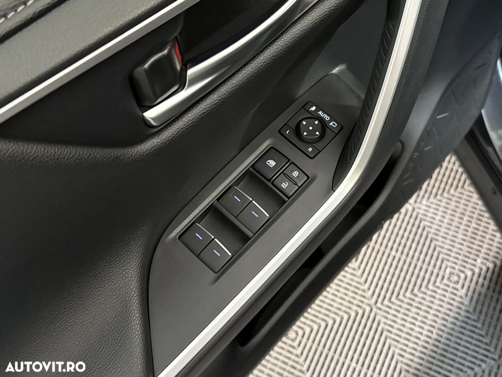 Toyota RAV4 - 15