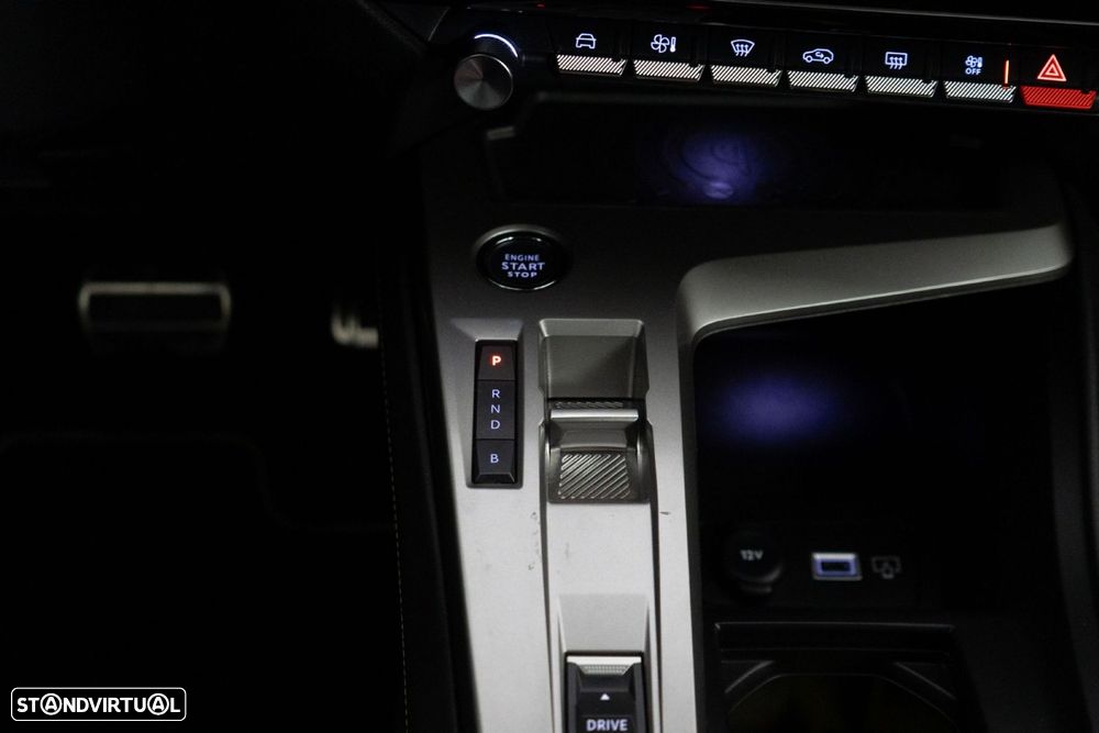 Peugeot 308 SW 1.6 Hybrid GT e-EAT8 - 28