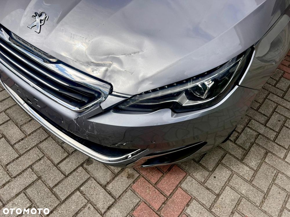 Peugeot 308 BlueHDi 120 Stop & Start Allure - 4