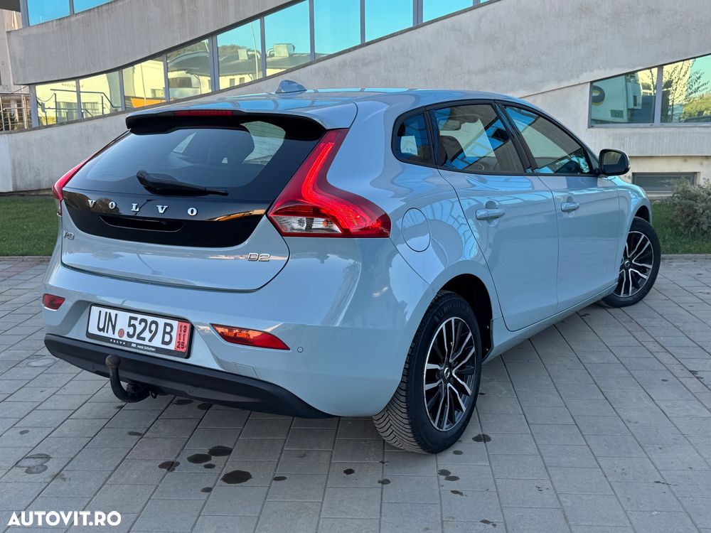 Volvo V40 D2 - 14